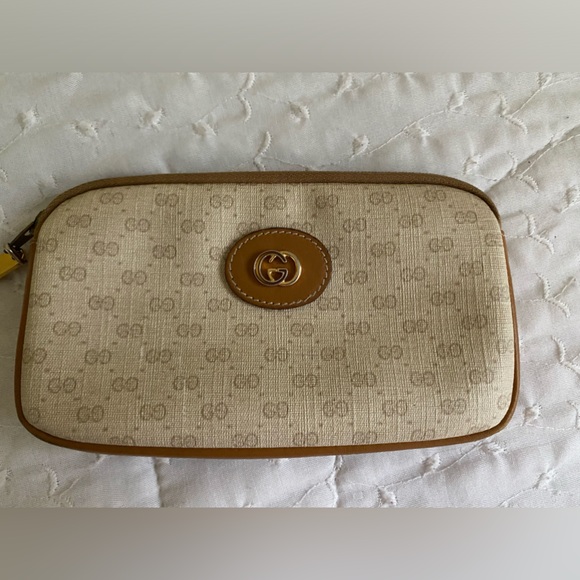 💕Authentic Vintage Gucci CC Small Case💕 - Picture 1 of 9